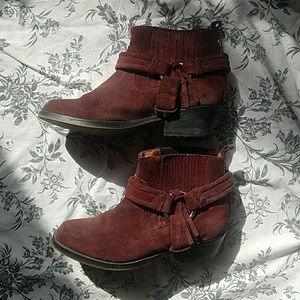 Diesel Suede Boots in Bordeaux